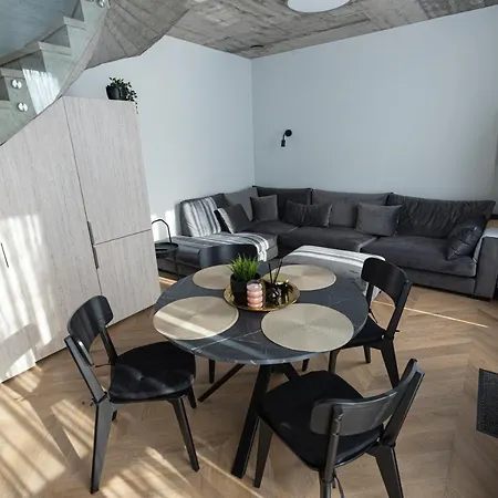 Sakalo 9 Kotedzas Palangoje * Паланга